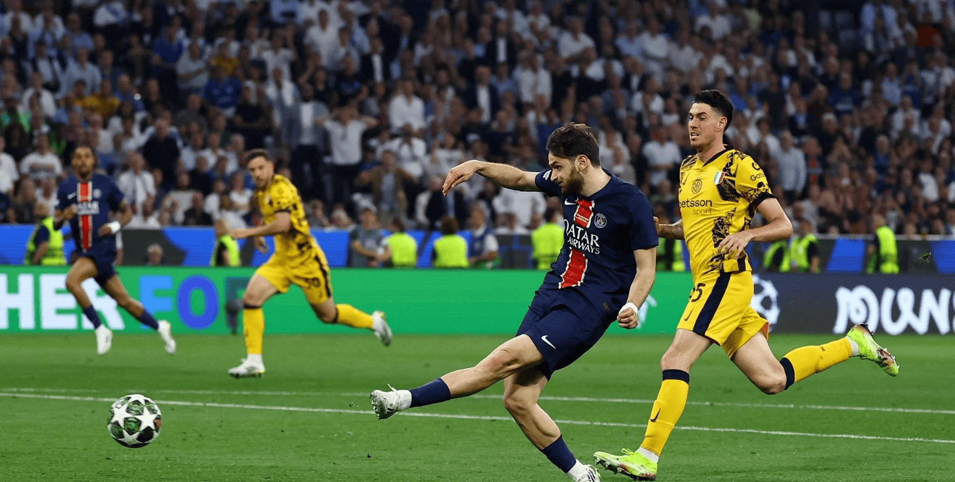 包含巴黎圣日耳曼发布备战花絮，清晨绝杀压哨，西甲任务艰巨，细节决定成败的词条